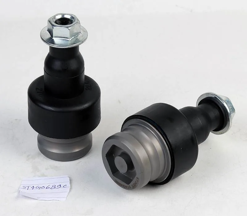 Pair Of Front Lower Control Arms With Ball Joints For Audi A4/A6/A8 & VW Passat (2004-2011)