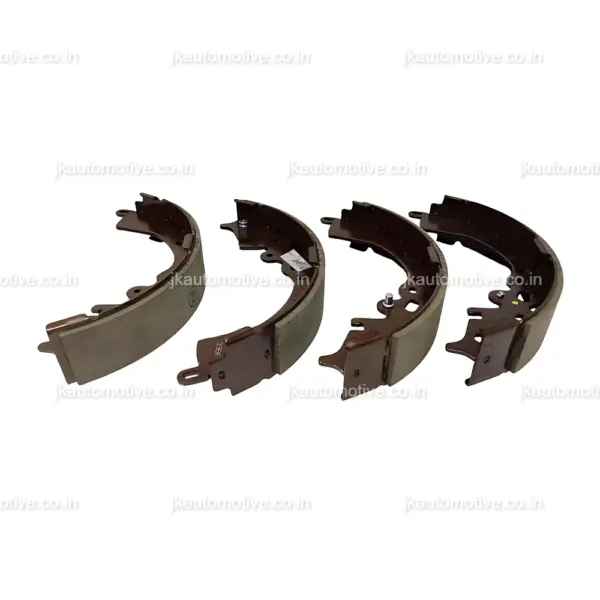 Rear Brake Linings For Toyota Innova Crysta - 04495-0K150