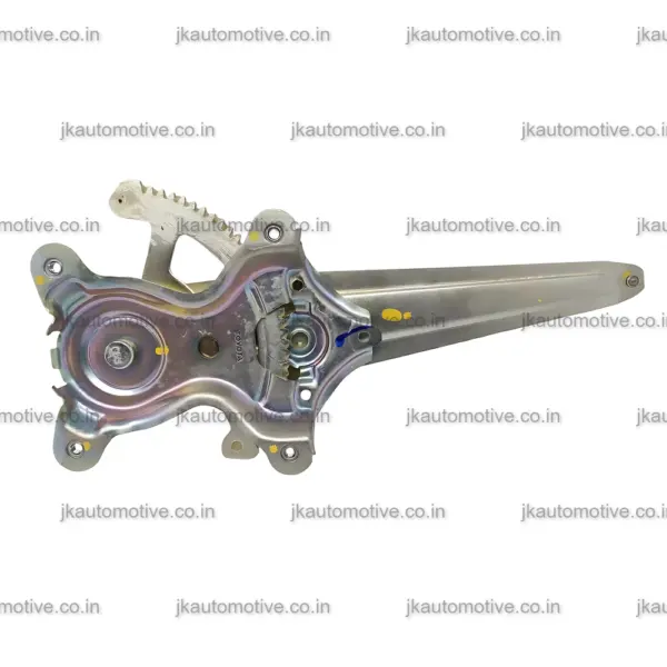 Rear Right Door Windor For Toyota Innova ( Original Toyota ) - 69803-0K040