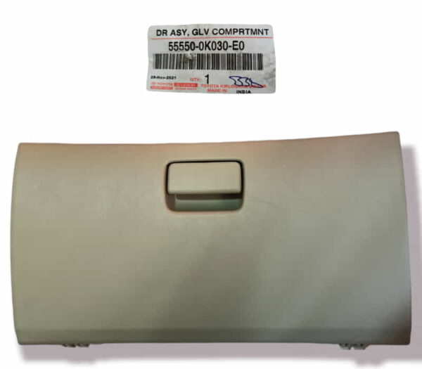 Glow Box For Toyota Innova ( New Model ) - 555500K030E0