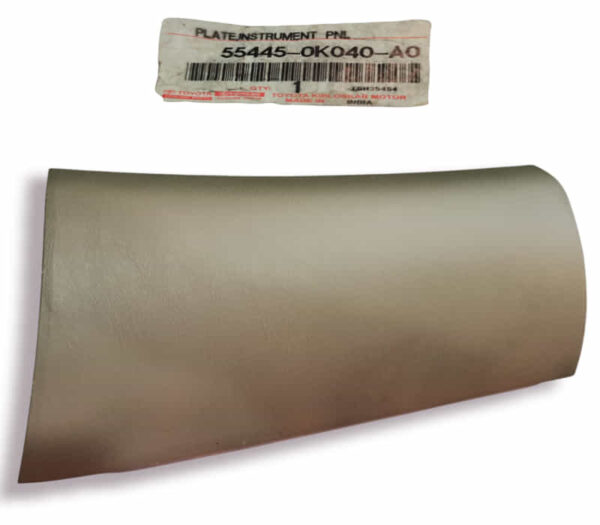 Dashboard Plate For Toyota Innova ( Old Model ) - 554450K040A0