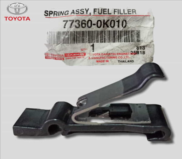 Diesel Tank Lock For Toyota Innova - 773600K010