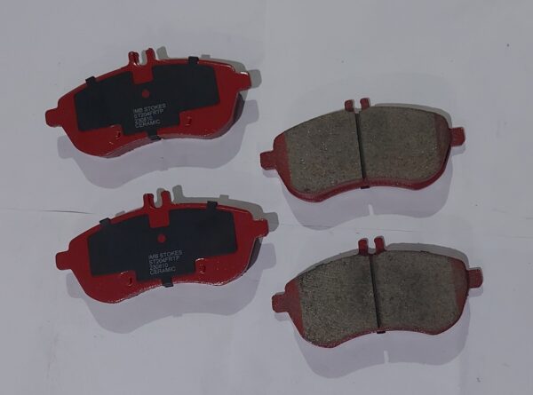 Front Brake Pad For Mercedes Benz W212 E Class ( Petrol Model ) - A0004200905 / A0004200305 / A0064207120