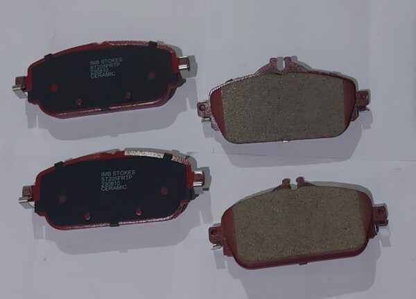 Front Brake Pad For Mercedes Benz W205 C Class - A0004204500 / A0074204620 / A0084203120